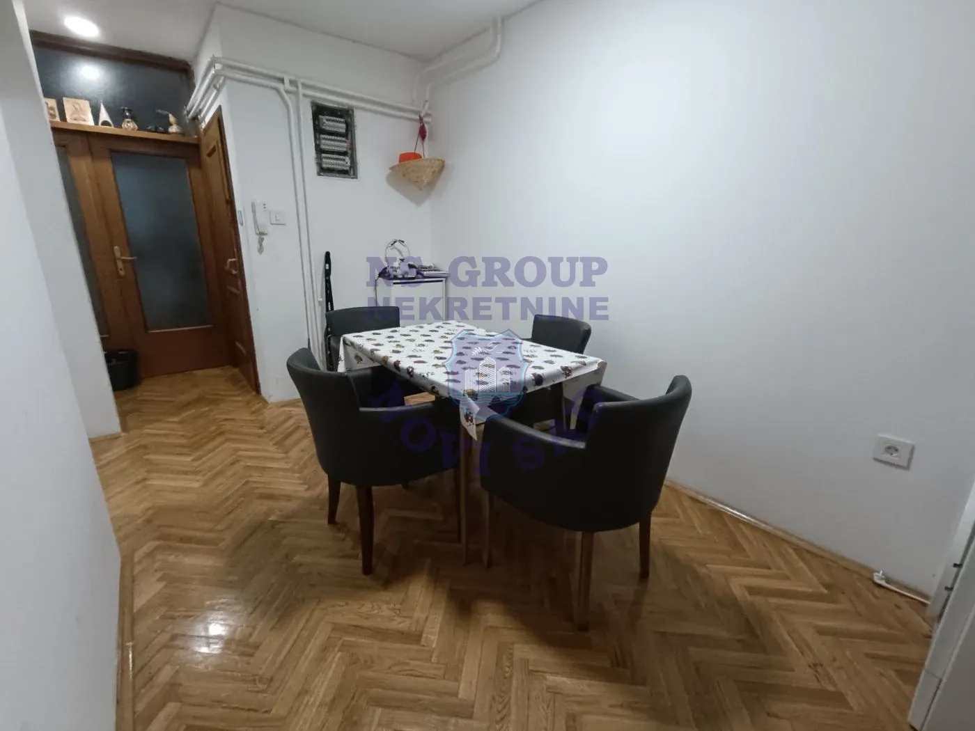 stan na prodaju Novi Sad 70m2 564196