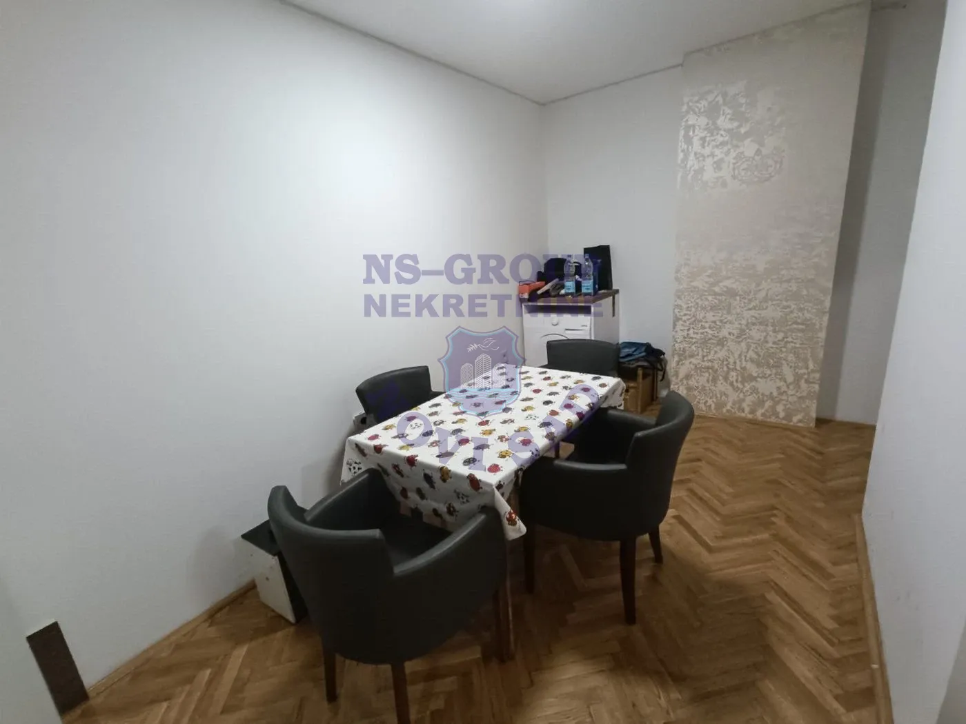 stan na prodaju Novi Sad 70m2 564196