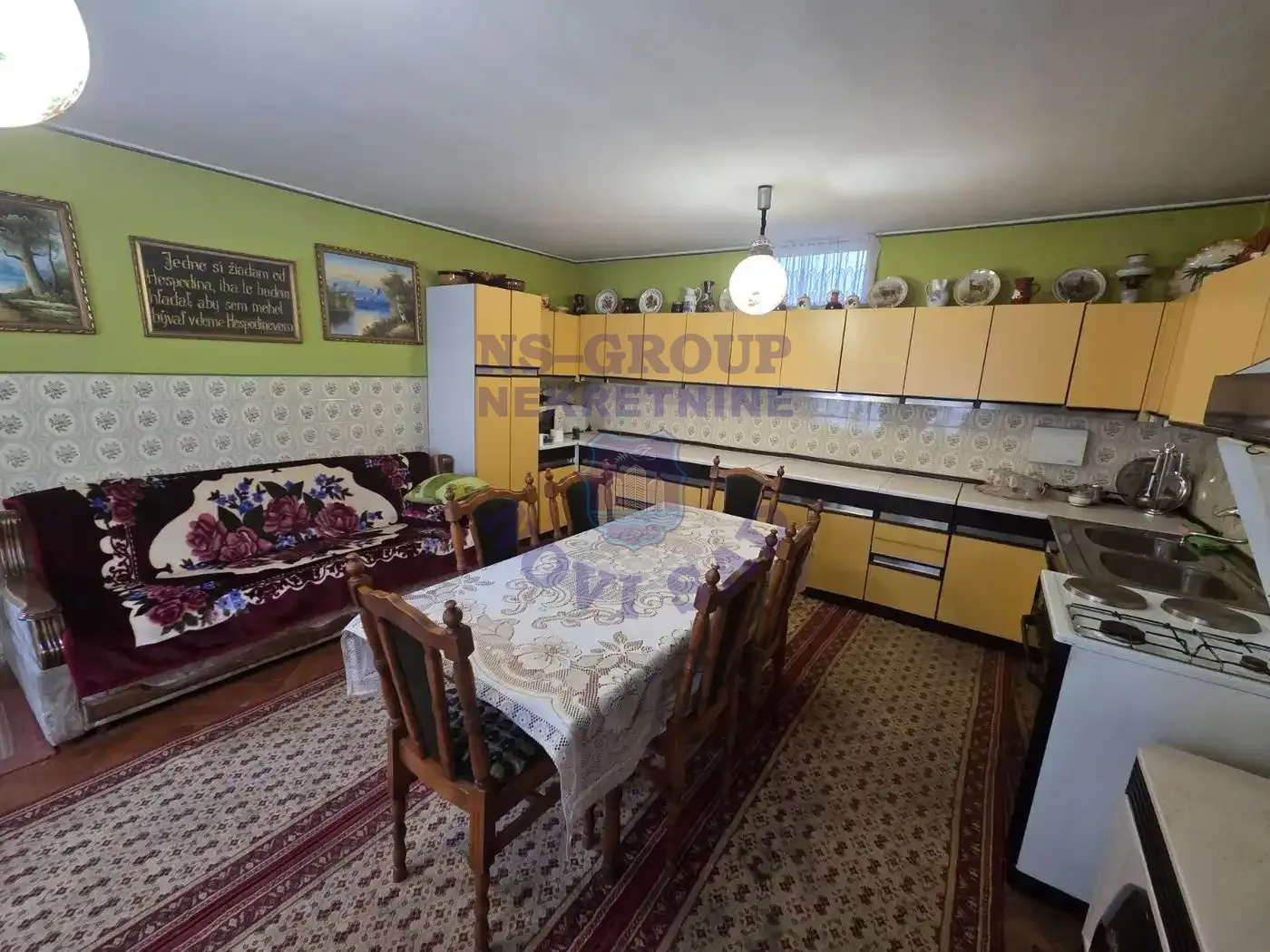 kuca na prodaju Kisač 250m2 564339