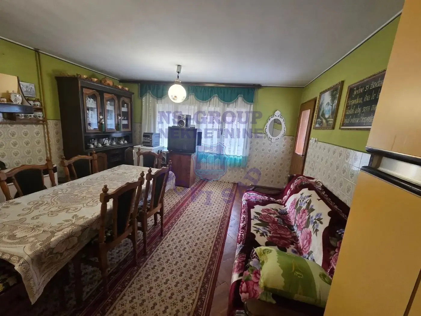 kuca na prodaju Kisač 250m2 564339