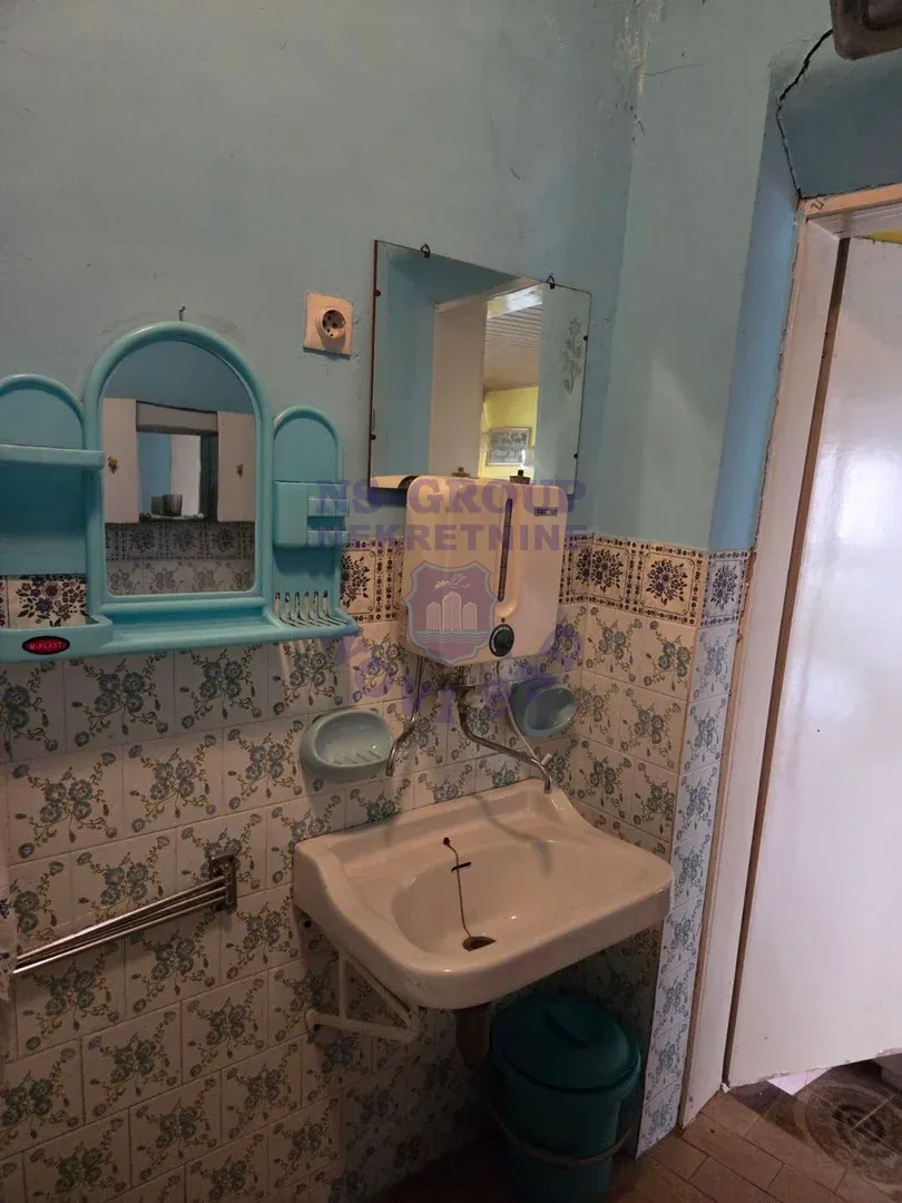 kuca na prodaju Kisač 250m2 564339