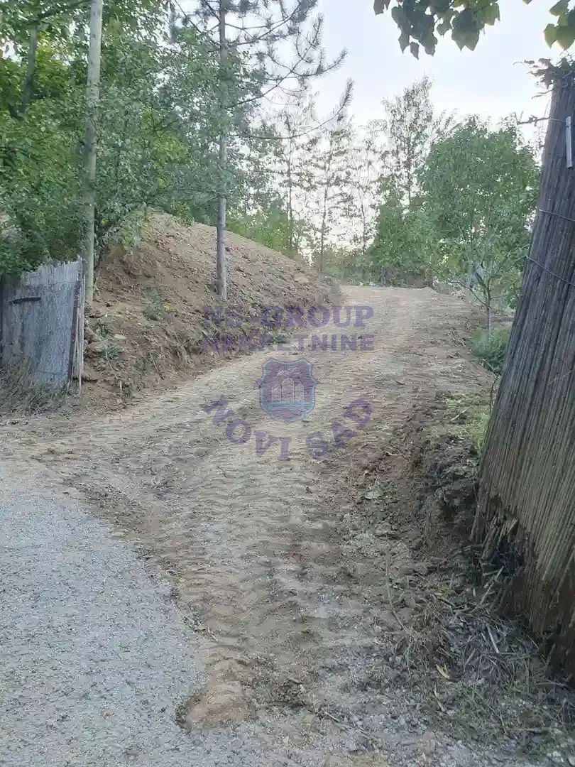 plac na prodaju Beočin 556m2 564383