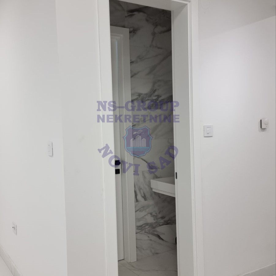 lokal za izdavanje Novi Sad 147m2 15557