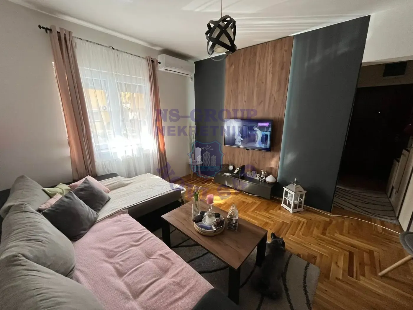 stan na prodaju Novi Sad, 52m2 564465