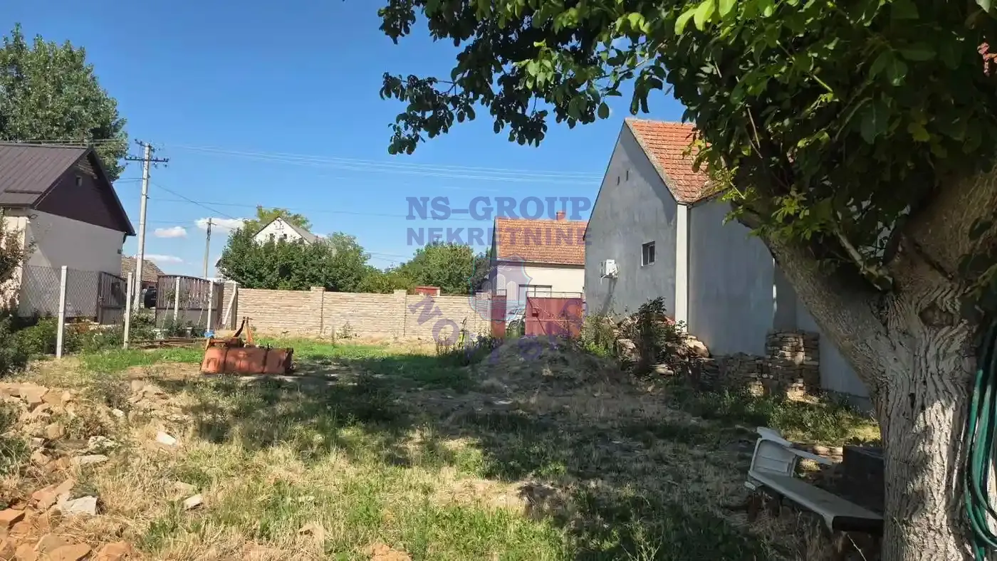 plac na prodaju Maradik 1129m2 564392