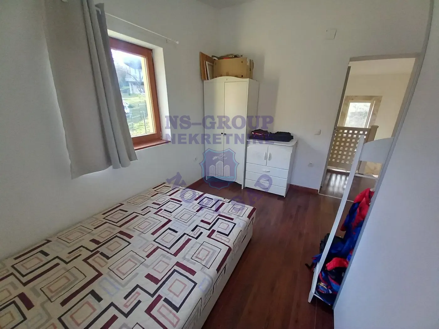 kuca na prodaju Ledinci 150m2 564580