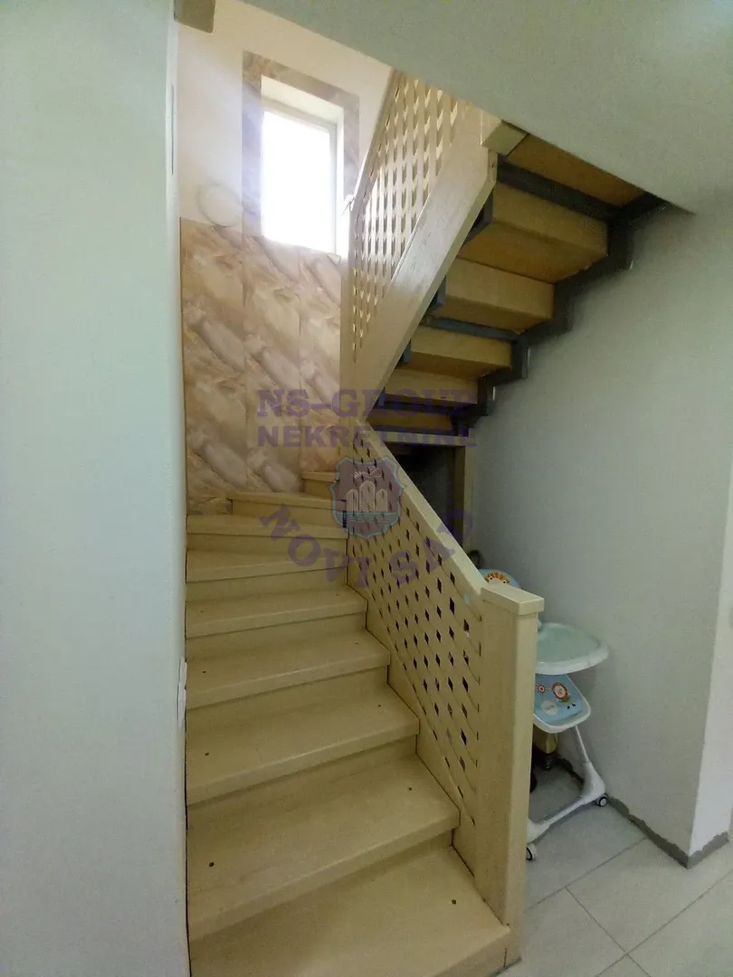 kuca na prodaju Ledinci 150m2 564580