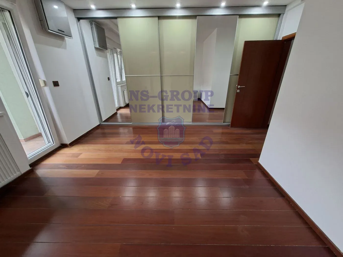 stan na prodaju Novi Sad 126m2 564081