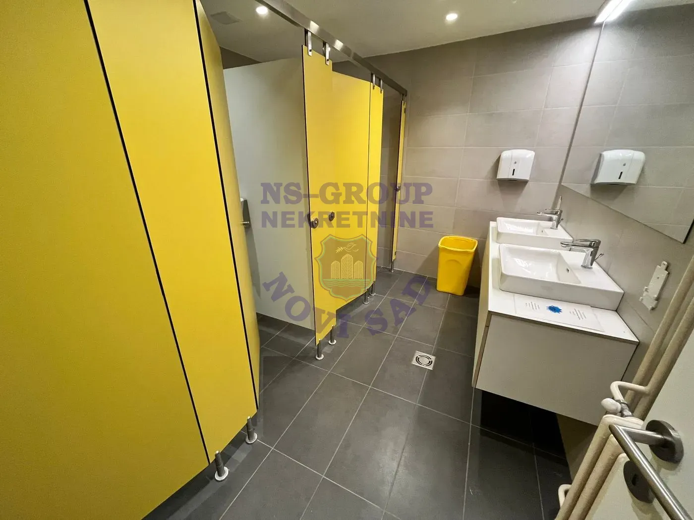 lokal za izdavanje Novi Sad 1000m2 15616