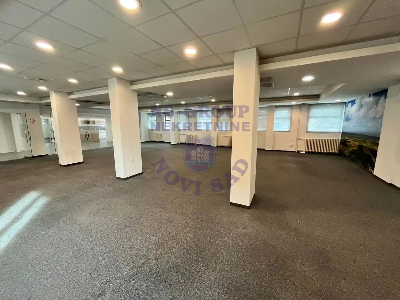lokal za izdavanje Novi Sad 1000m2 15616