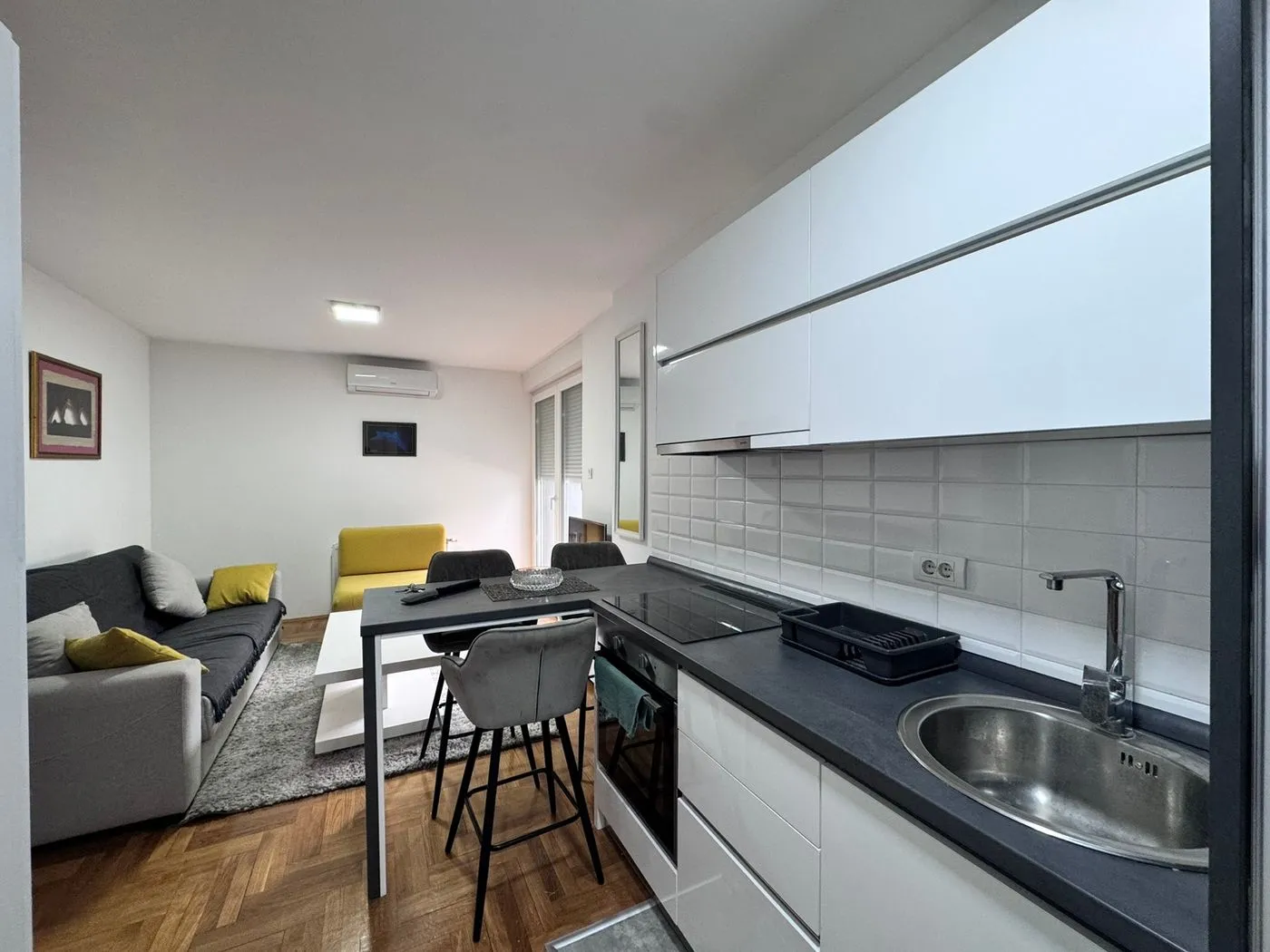 stan na prodaju Novi Sad 26m2 568209