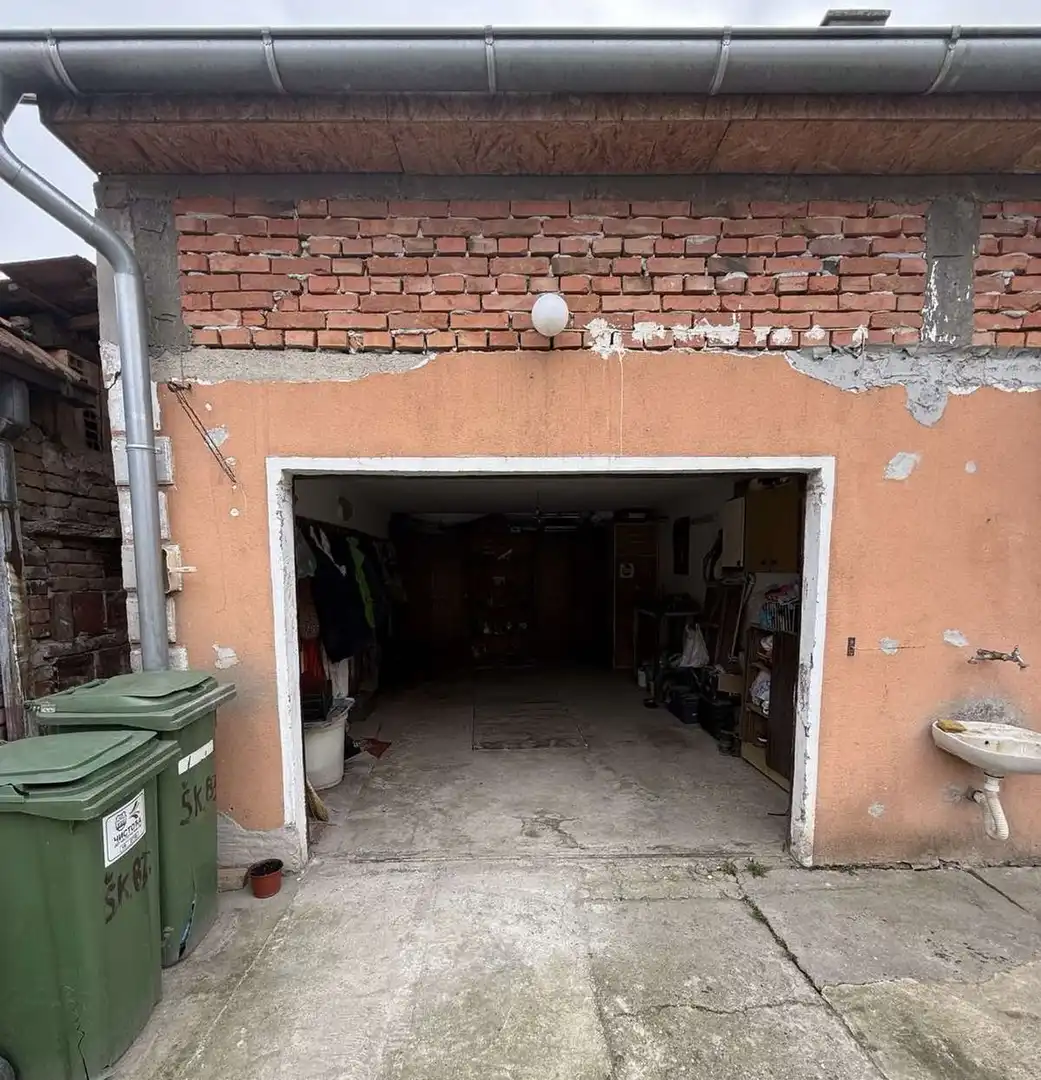 stan na prodaju Veternik 88m2 537366
