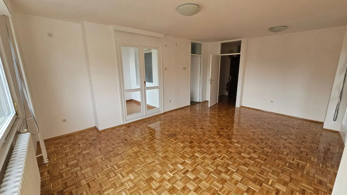 stan na prodaju Novi Sad, 68m2 15754