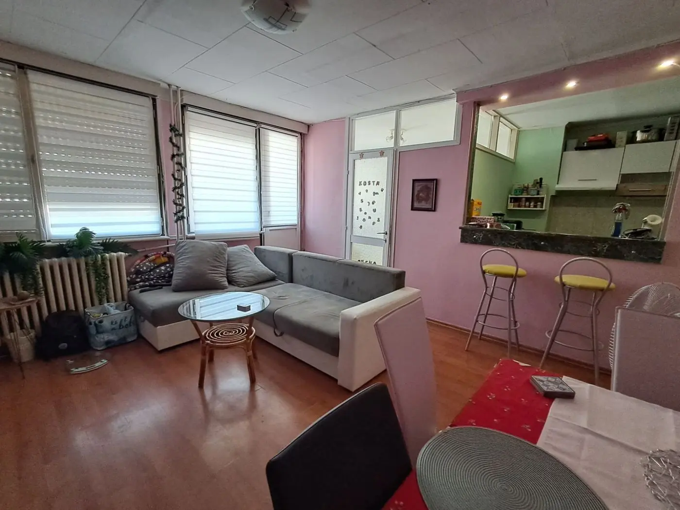 stan na prodaju Novi Sad, 56m2 565328