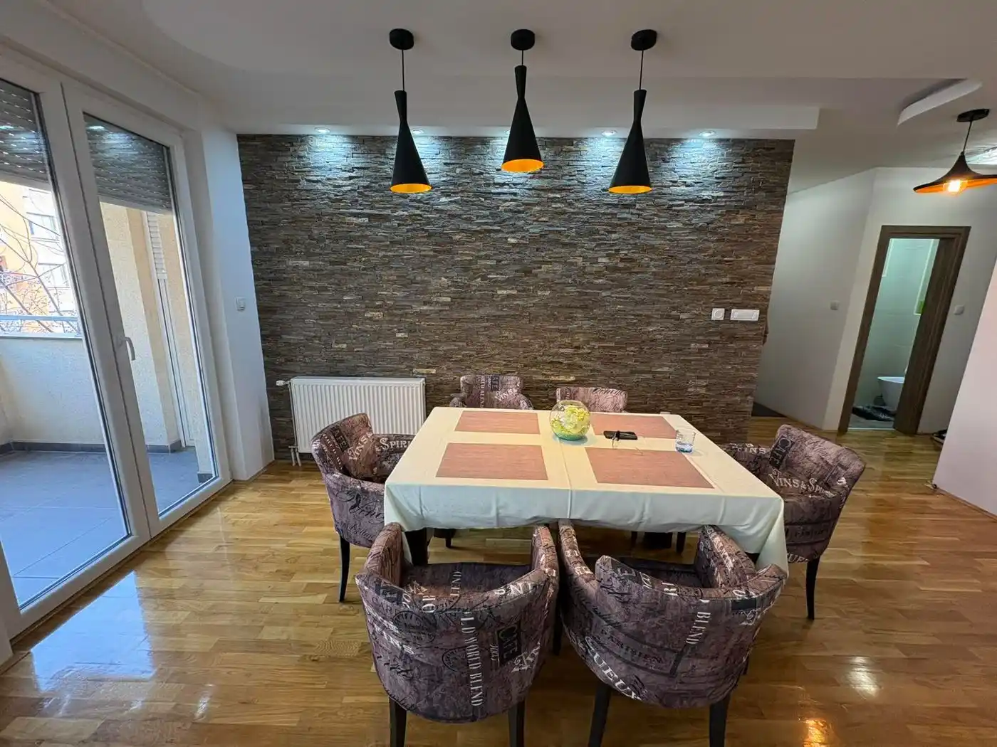 stan na prodaju Novi Sad 73m2 565408