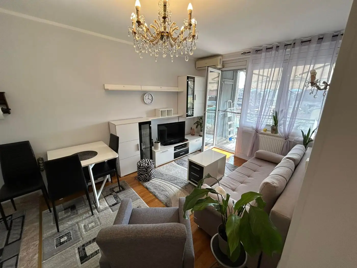 stan na prodaju Novi Sad, 34m2 565341