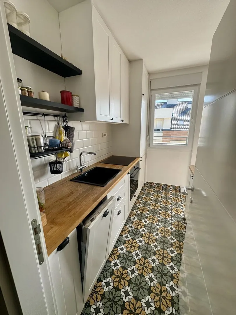 stan na prodaju Novi Sad, 63m2 565617