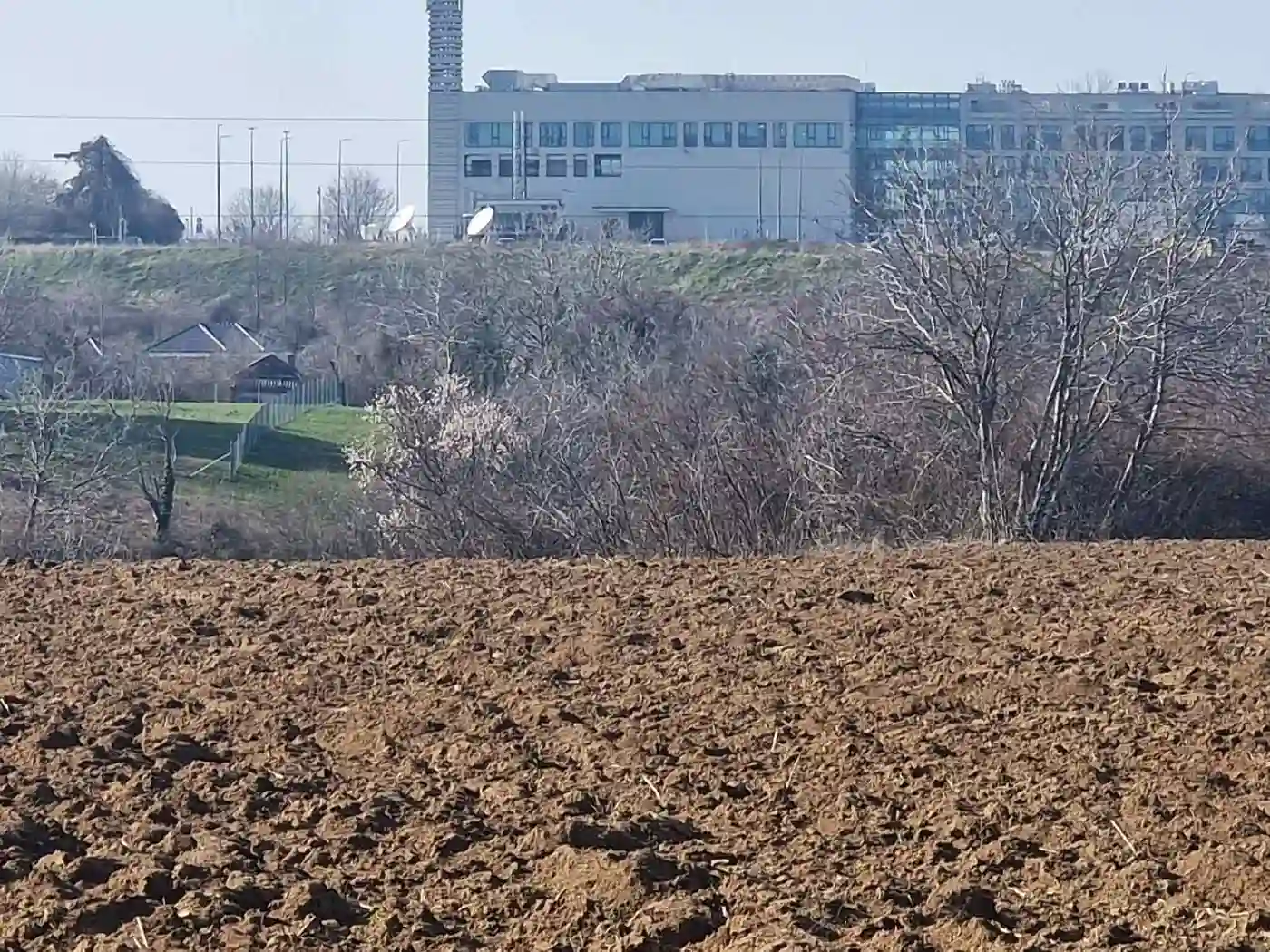 plac na prodaju Petrovaradin, 851m2 564433