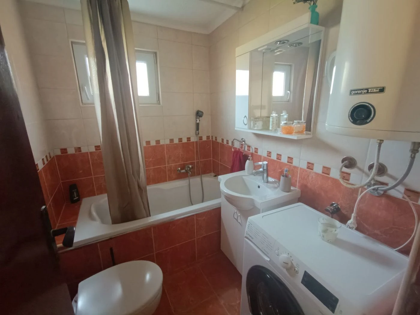 kuca na prodaju Bački Jarak 103m2 565616