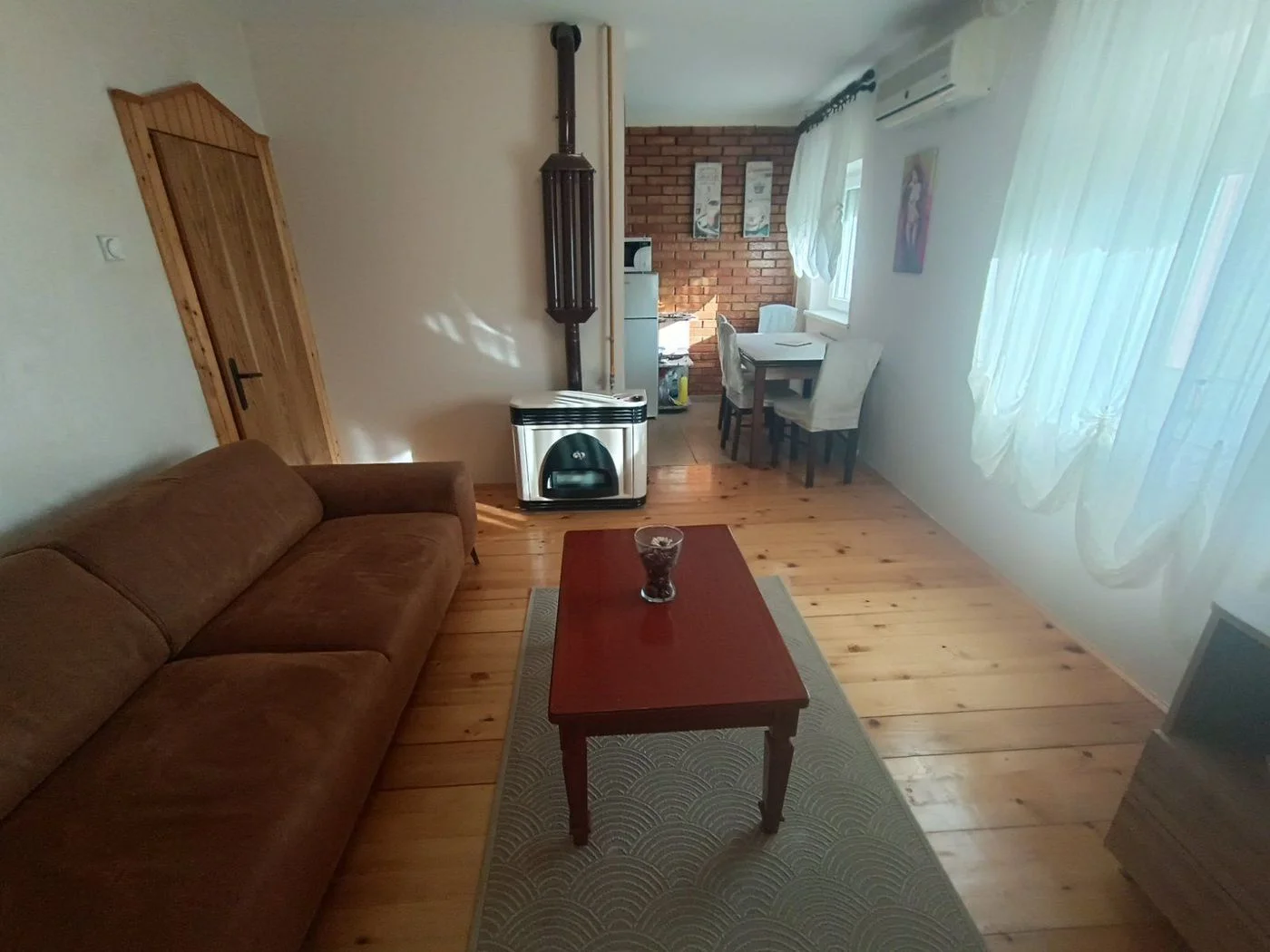 kuca na prodaju Bački Jarak 103m2 565616