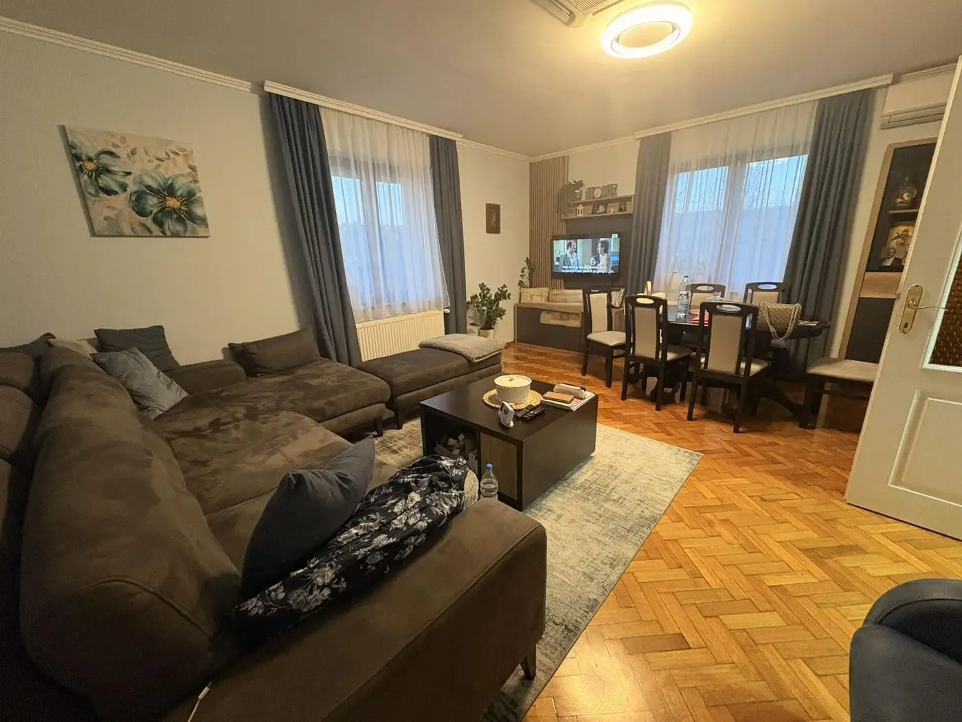 kuca na prodaju Sremska Kamenica, 305m2 564862