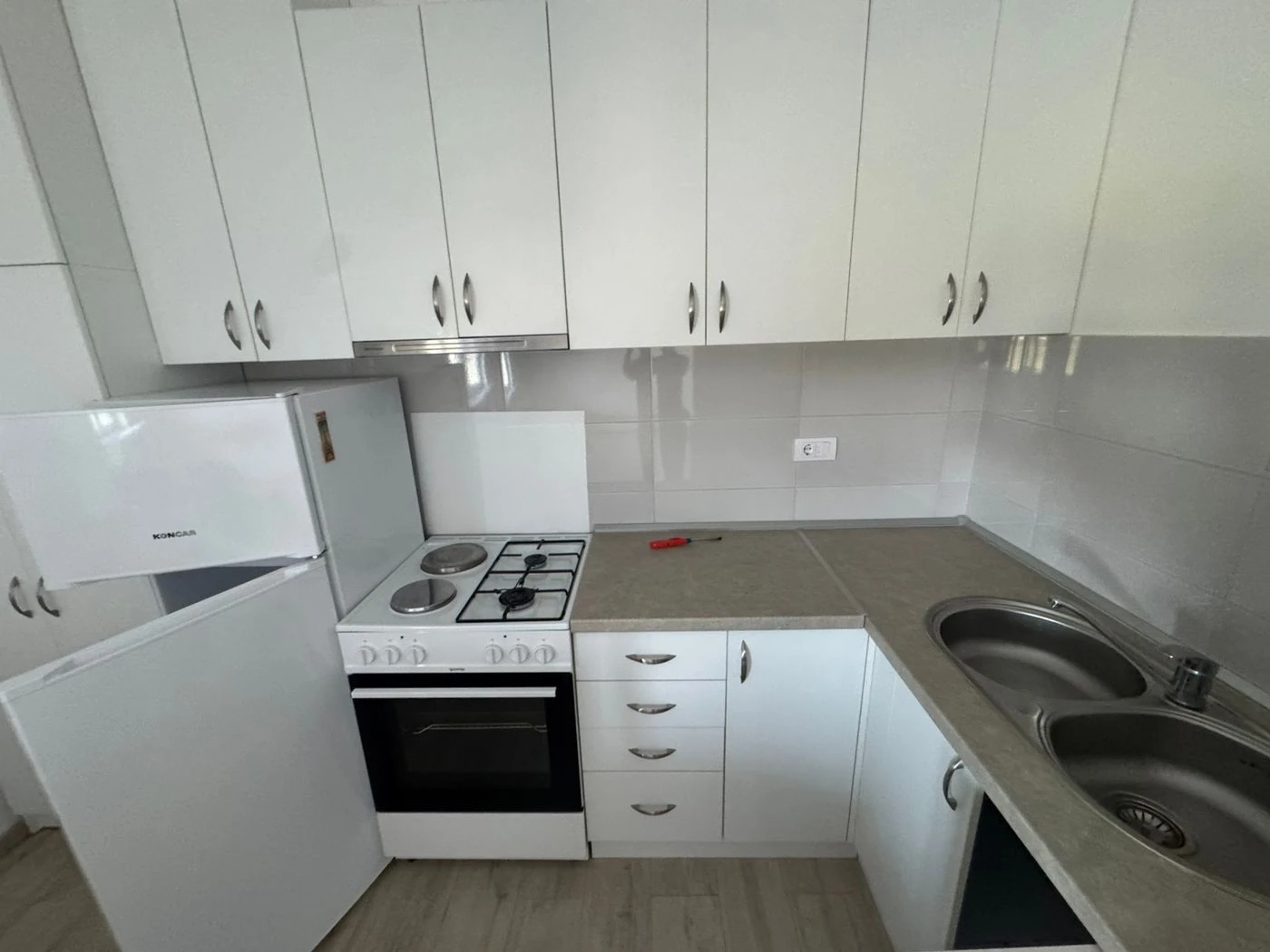 stan na prodaju Sremska Kamenica 66m2 565743