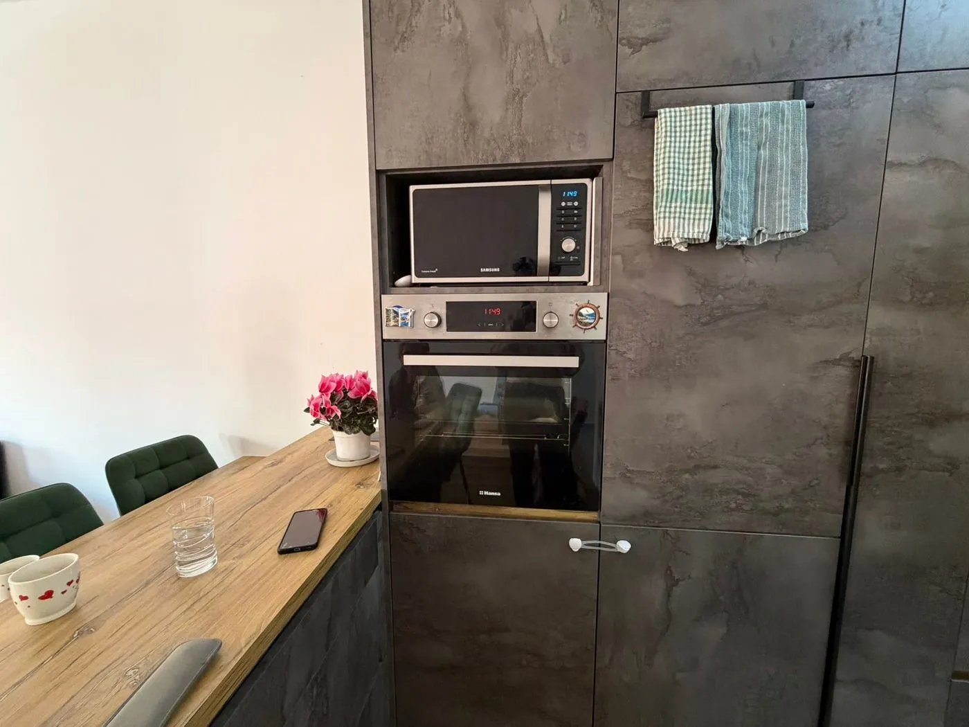 stan na prodaju Novi Sad 71m2 565831