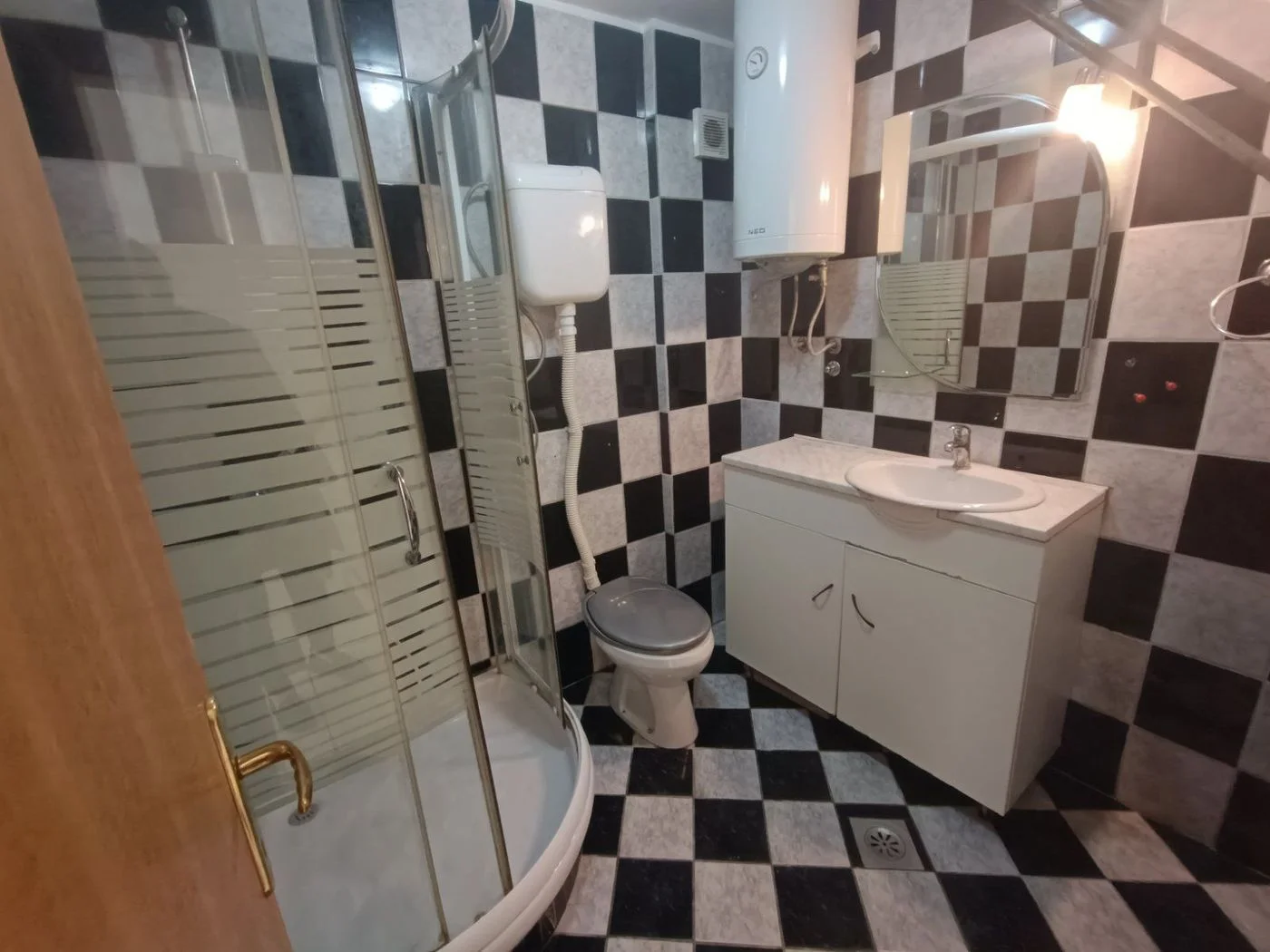 stan na prodaju Novi Sad 56m2 565830