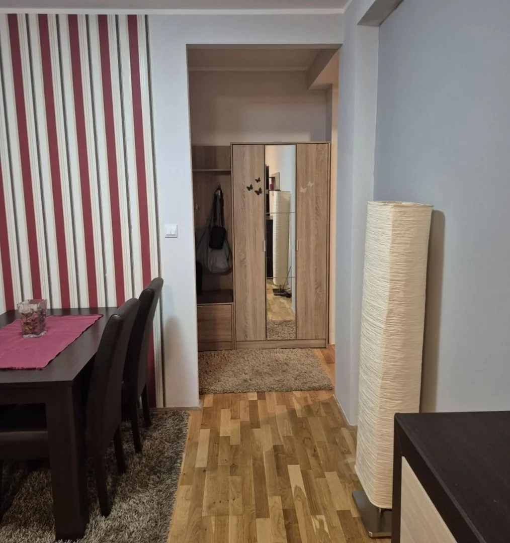 stan na prodaju Novi Sad 40m2 528310