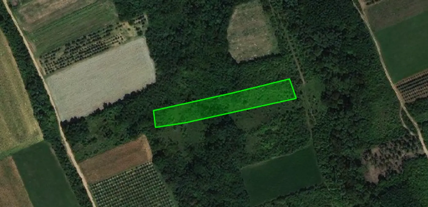 plac na prodaju Irig, 3912m2 566174