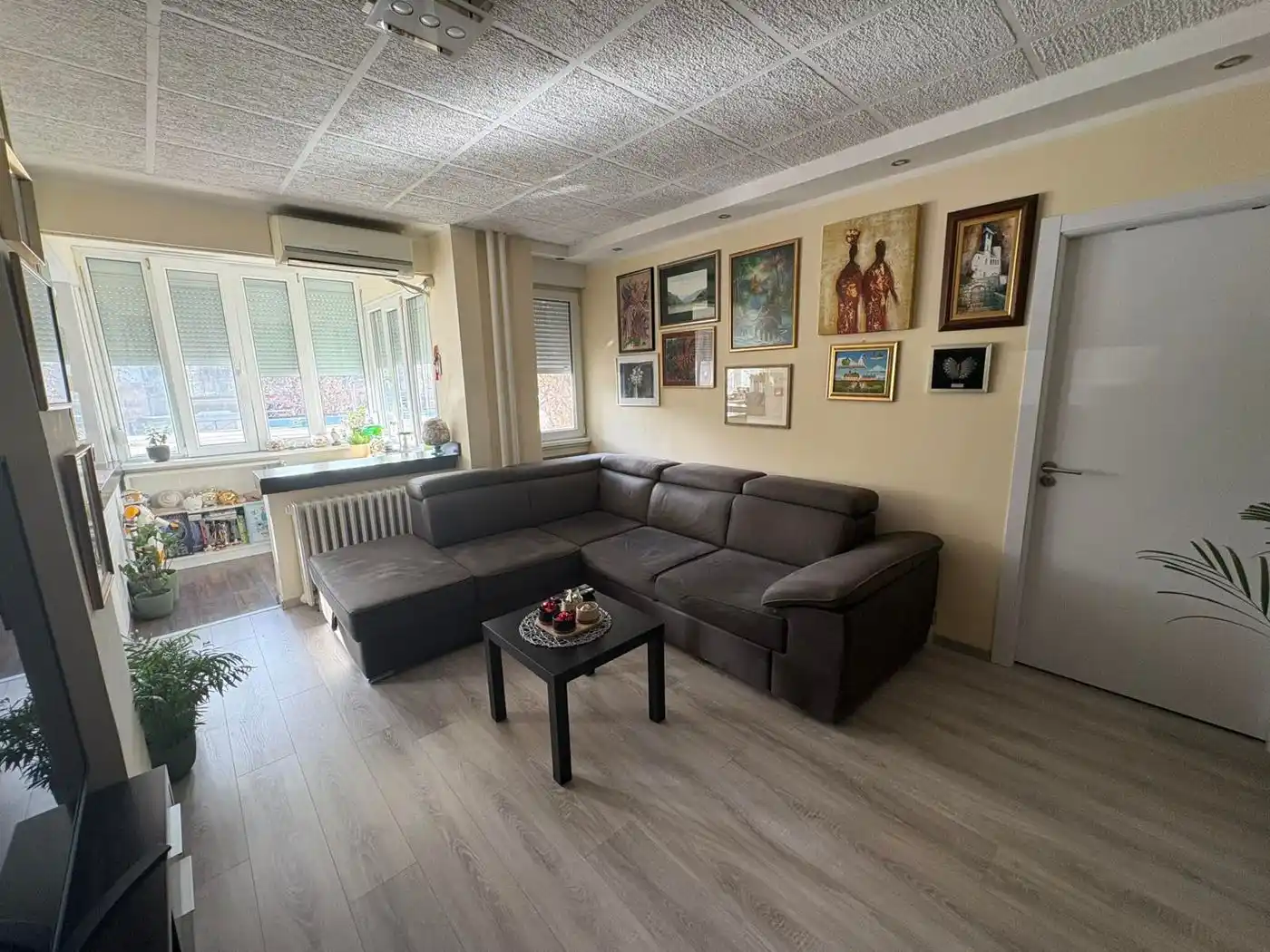 stan na prodaju Novi Sad 59m2 566342