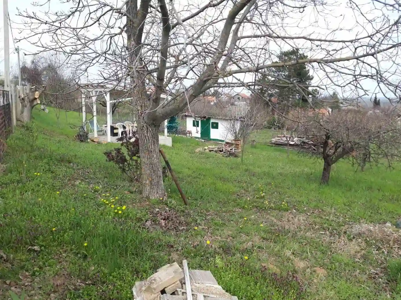 plac na prodaju Petrovaradin 895m2 566472