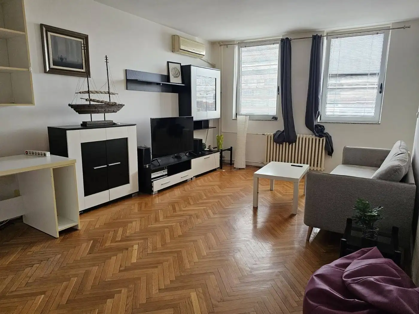 stan na prodaju Novi Sad, 53m2 566580