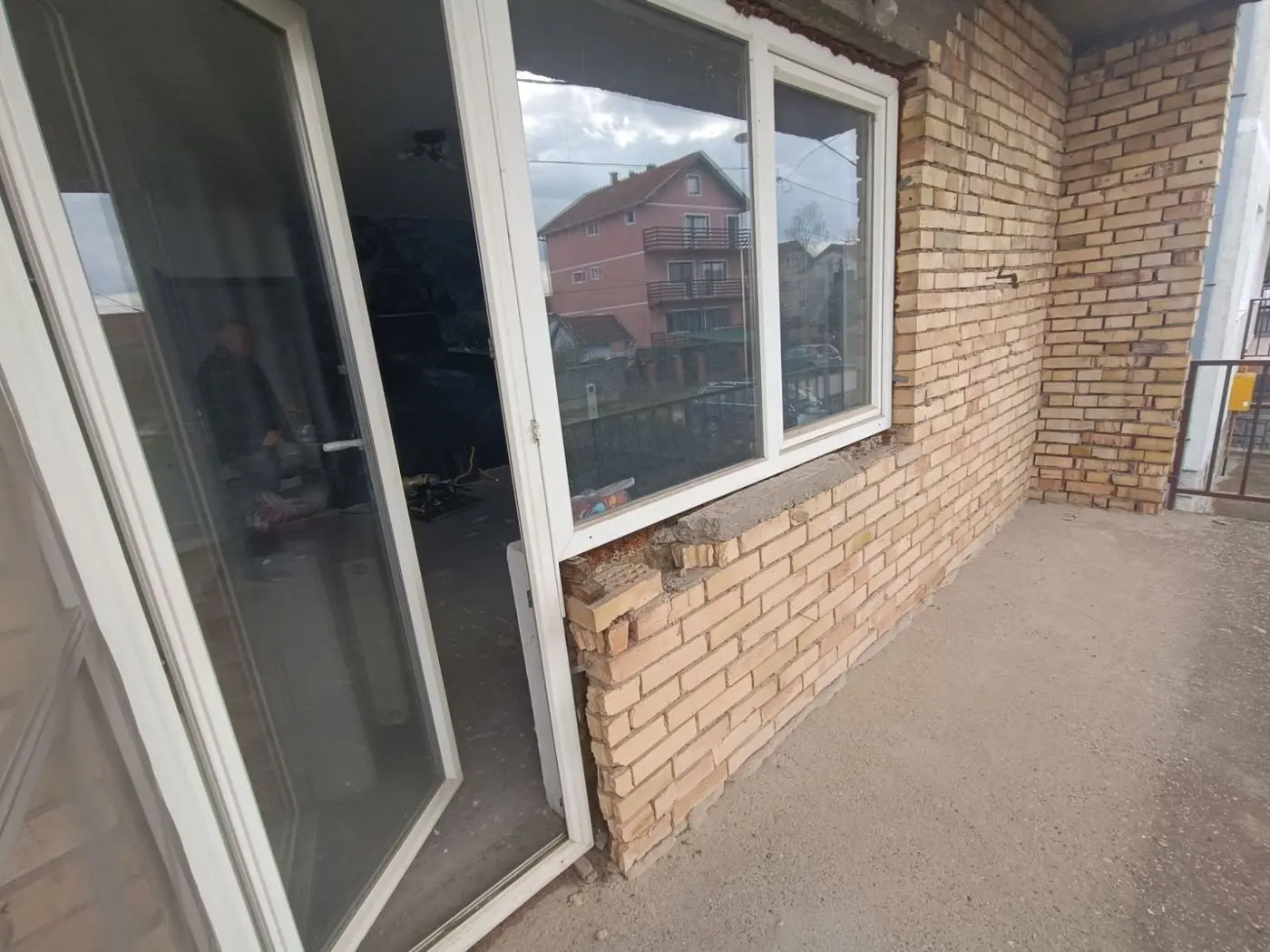 kuca na prodaju Novi Sad 300m2 566498