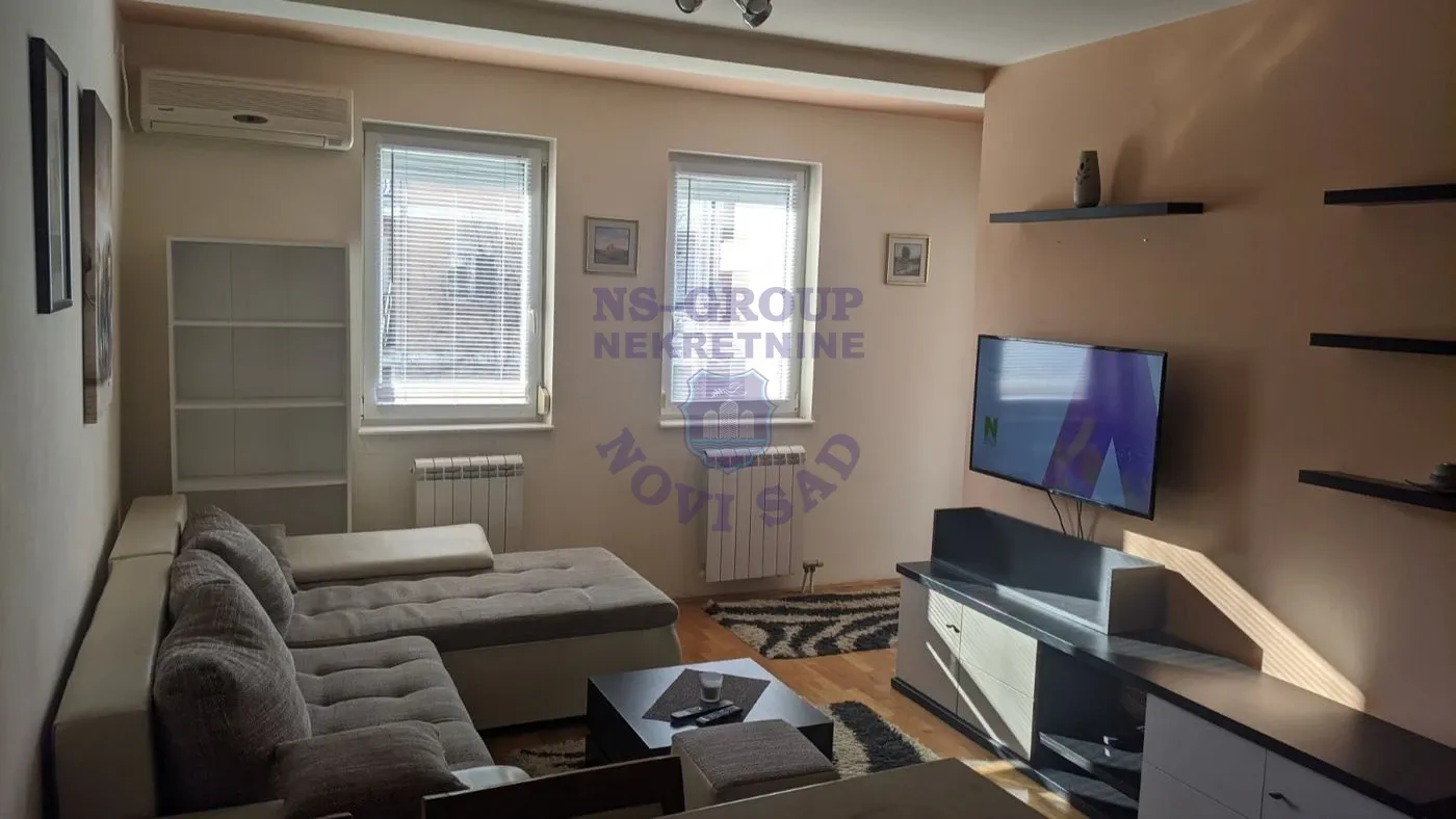 stan na prodaju Novi Sad, 47m2 15937