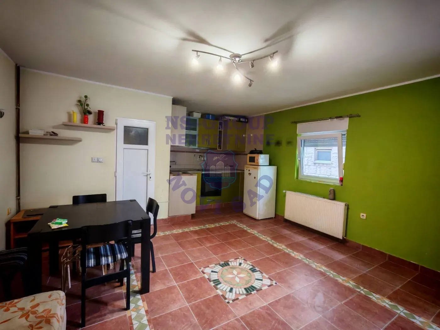 kuca na prodaju Novi Sad, 20m2 566302