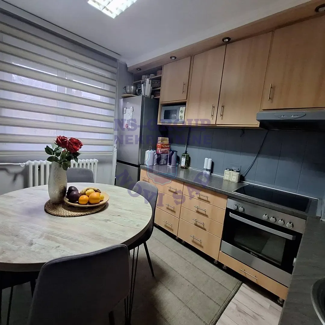 stan na prodaju Novi Sad 47m2 567284