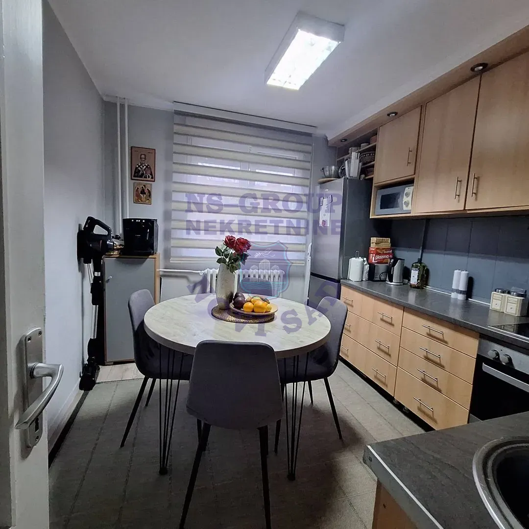stan na prodaju Novi Sad 47m2 567284