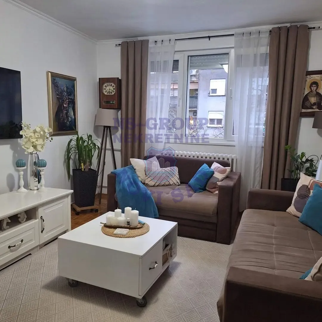 stan na prodaju Novi Sad 47m2 567284