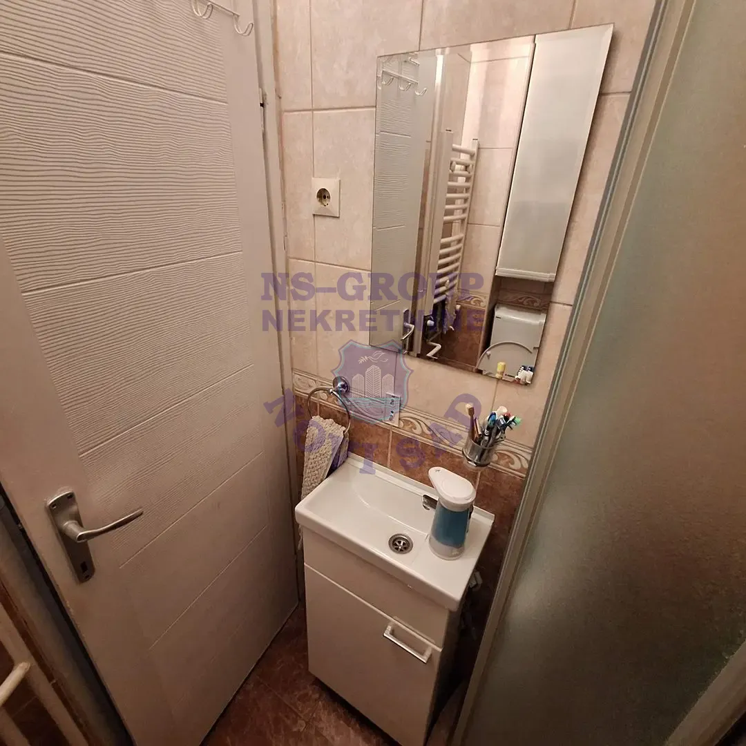 stan na prodaju Novi Sad 47m2 567284