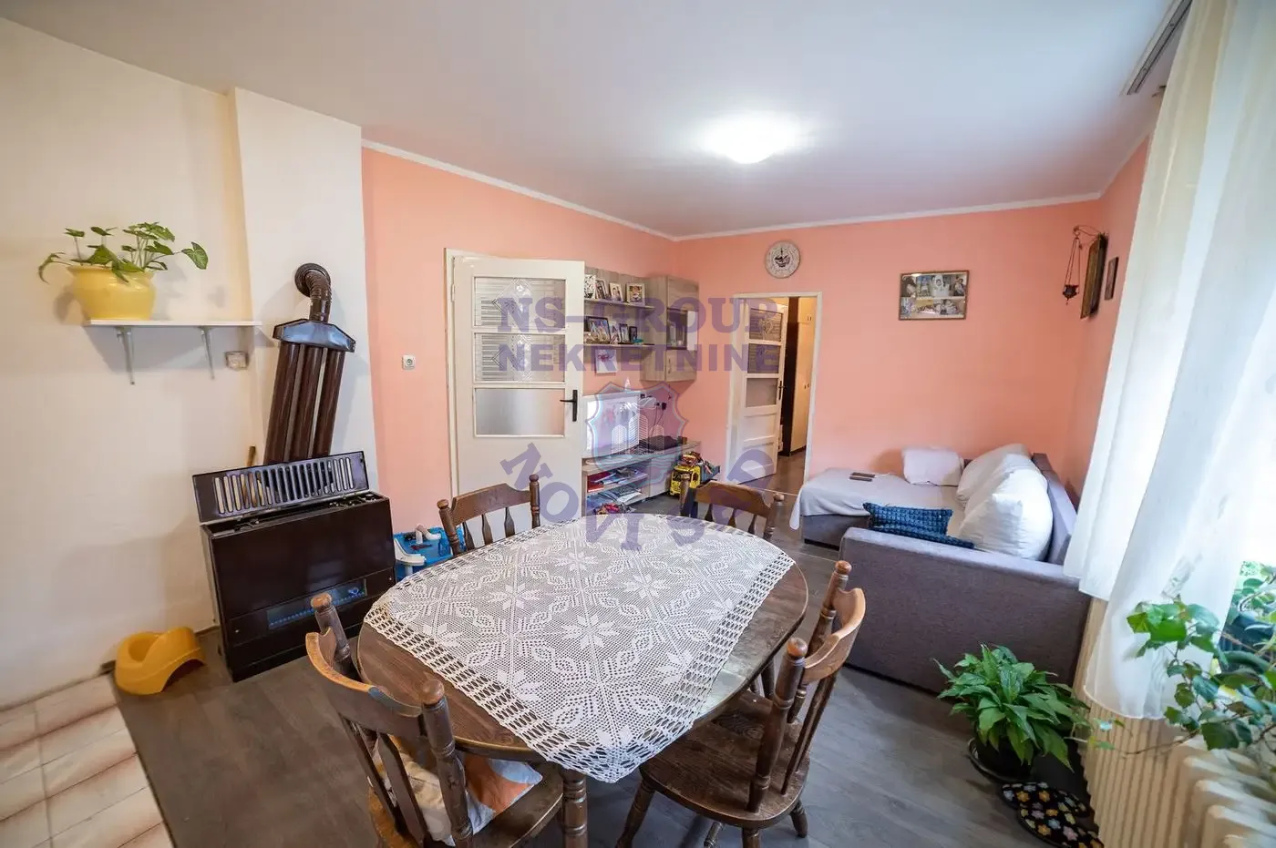 kuca na prodaju Futog 167m2 566953