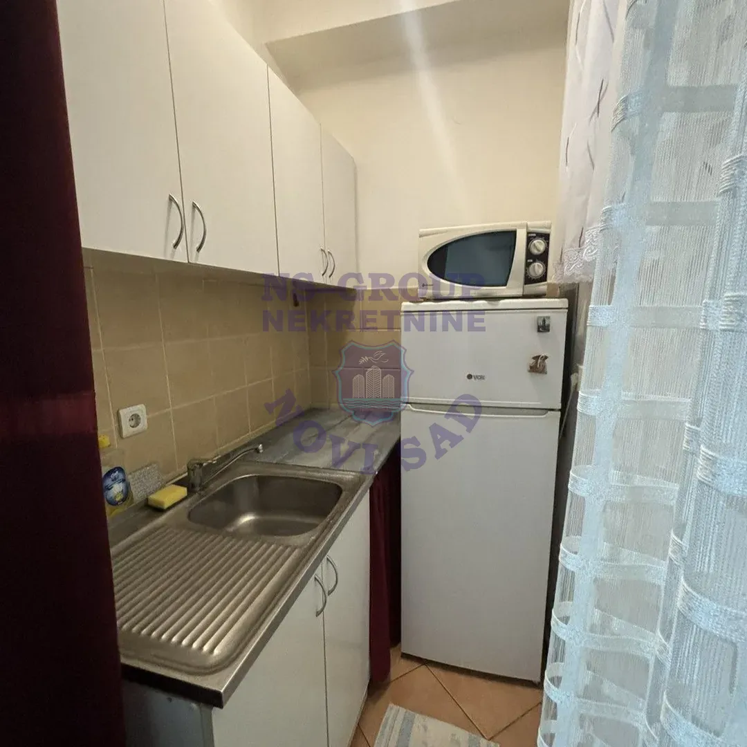 stan za izdavanje Novi Sad 35m2 15978