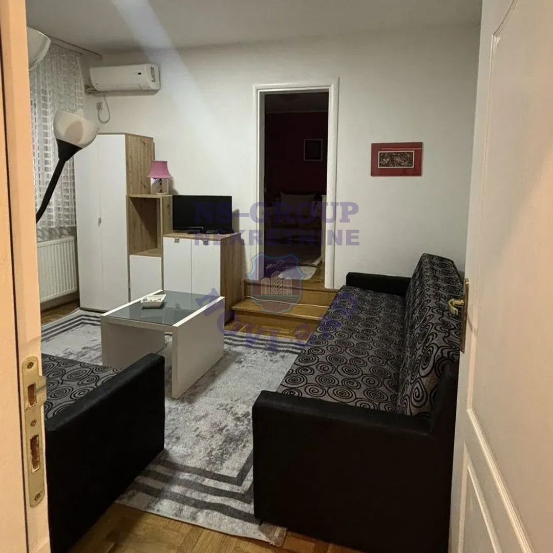 stan za izdavanje Novi Sad 35m2 15978