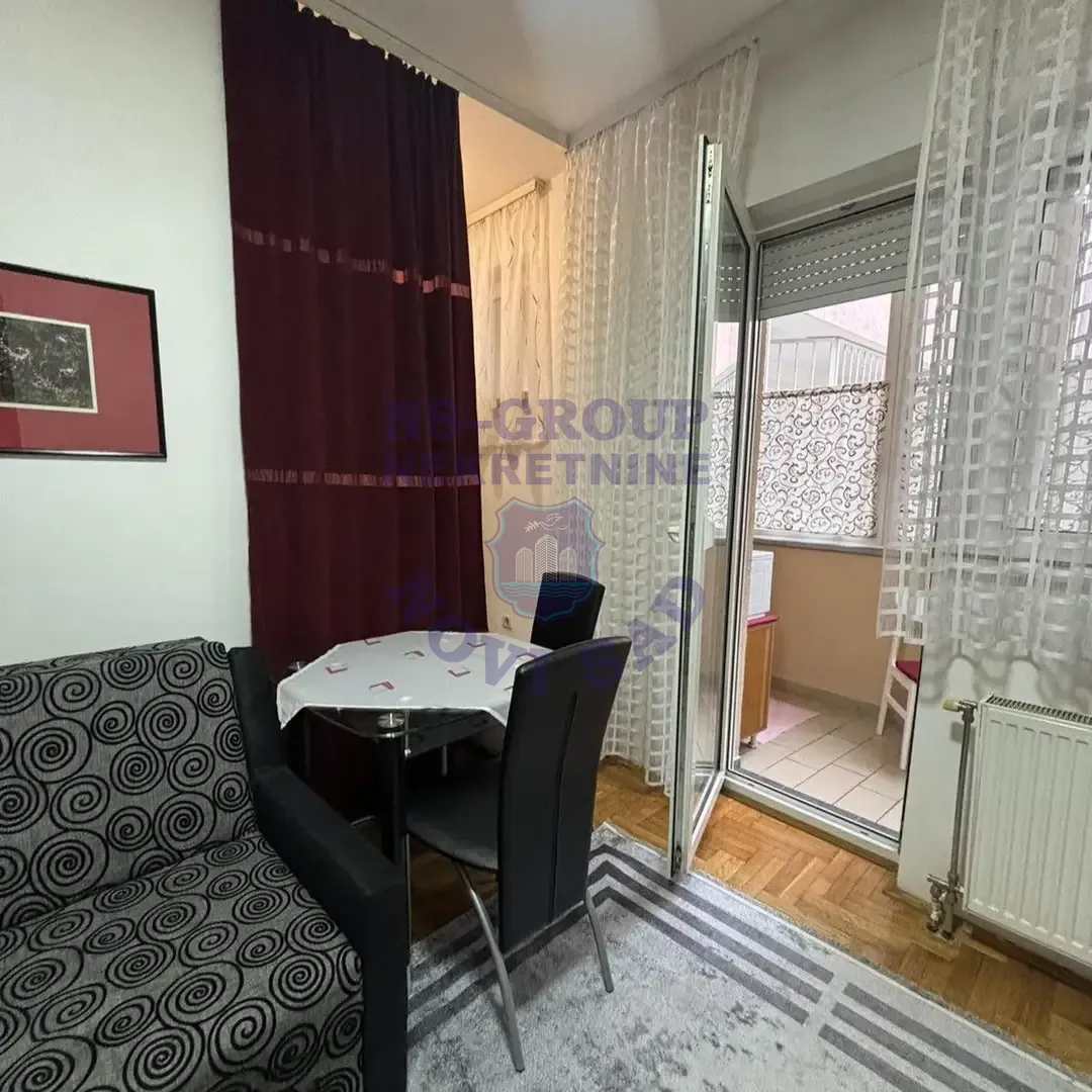 stan za izdavanje Novi Sad 35m2 15978