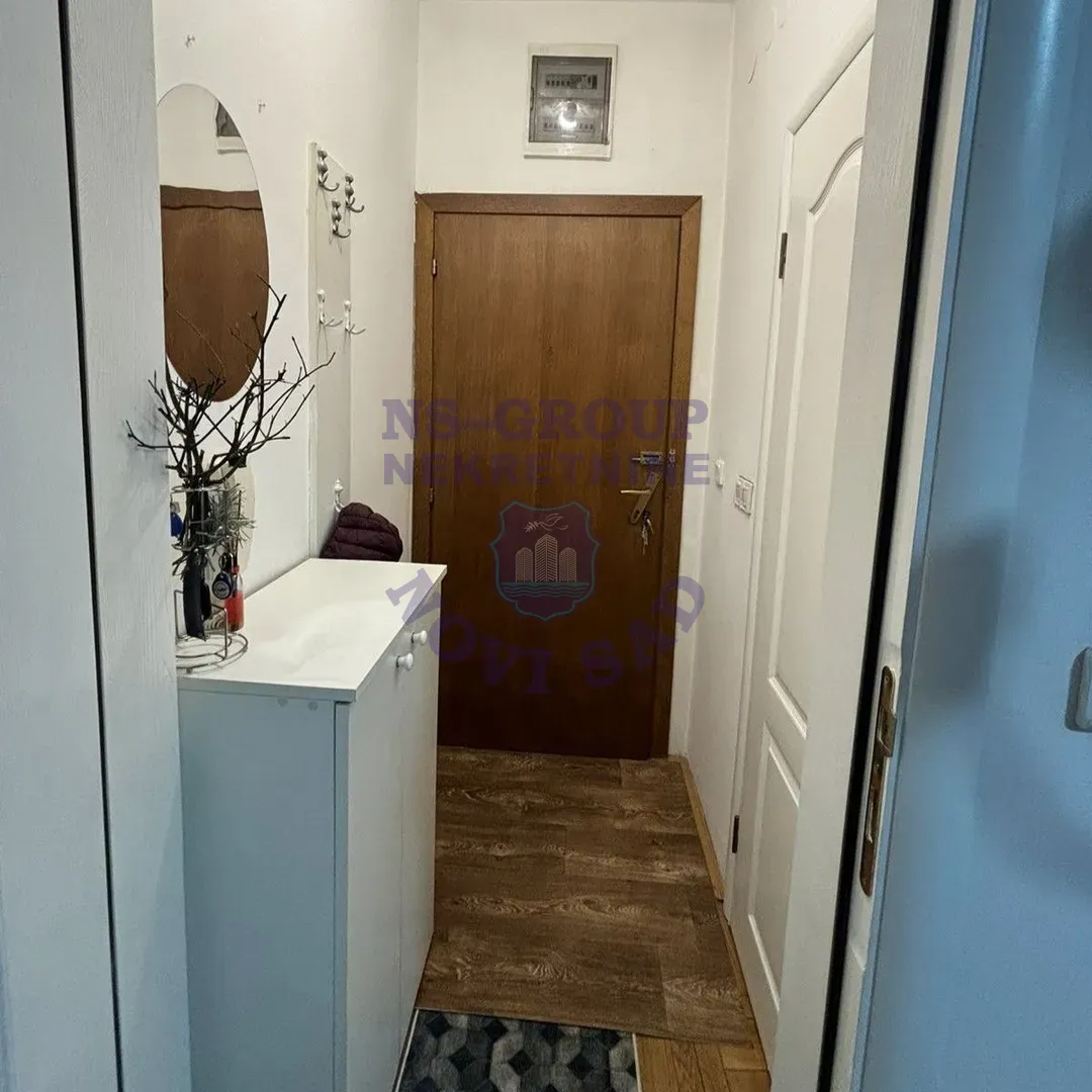 stan za izdavanje Novi Sad 35m2 15978