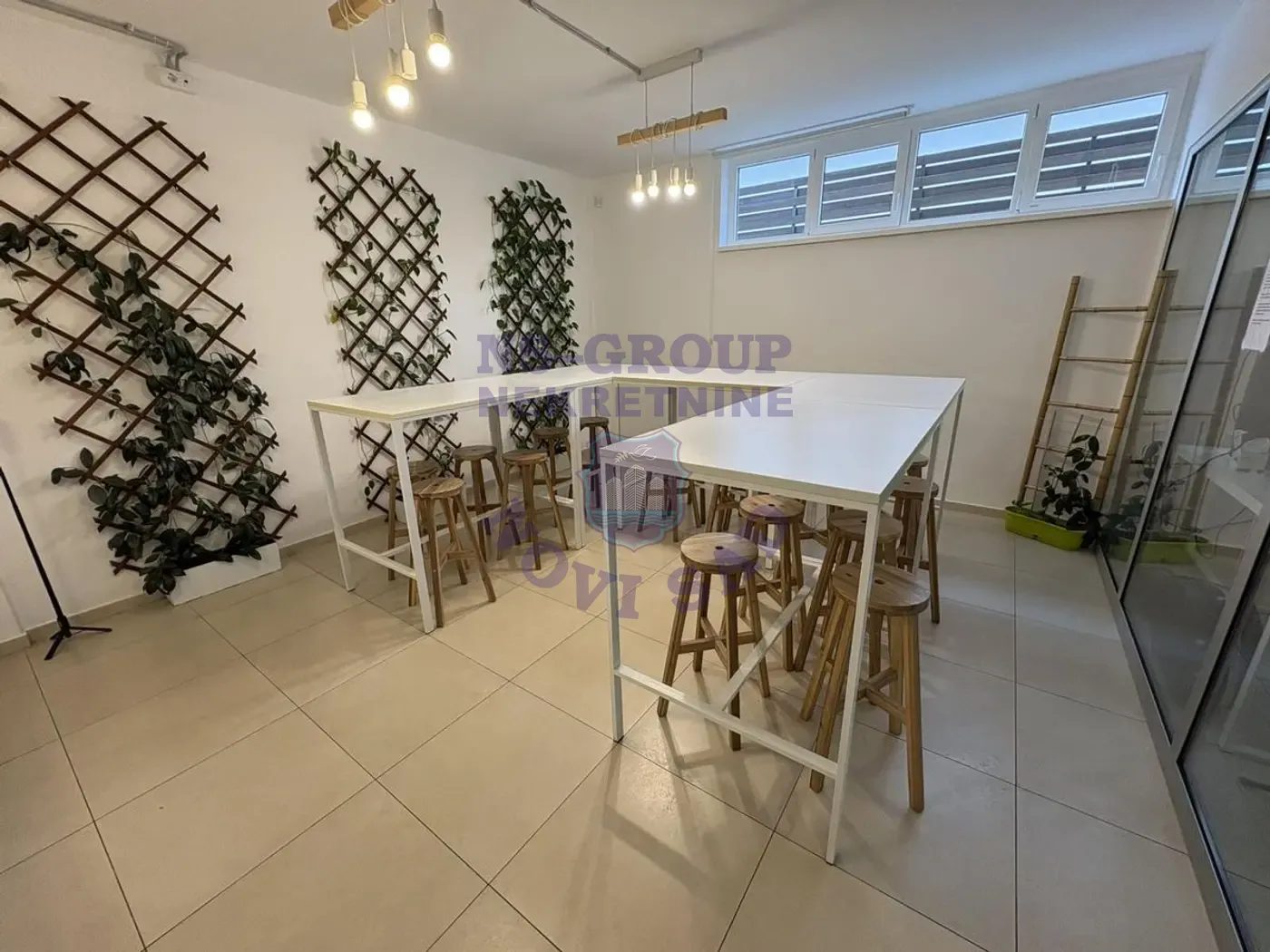 lokal na prodaju Novi Sad 464m2 567386