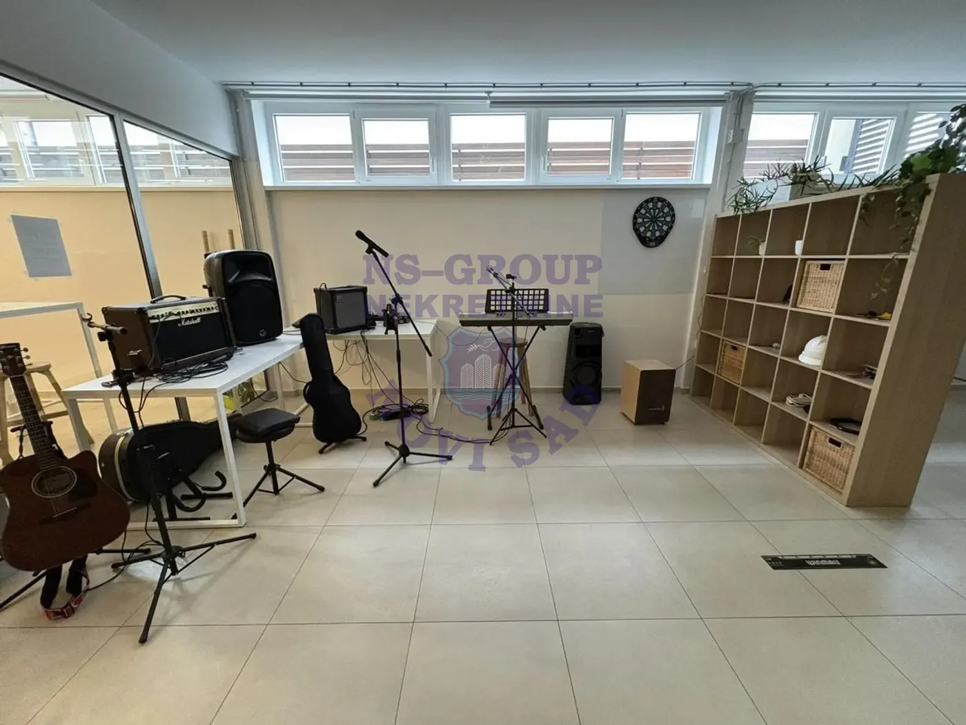 lokal na prodaju Novi Sad 464m2 567386