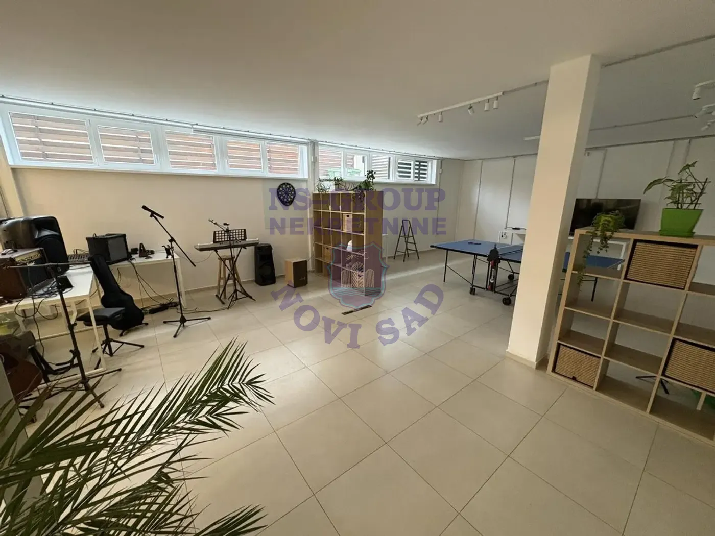 lokal na prodaju Novi Sad 464m2 567386