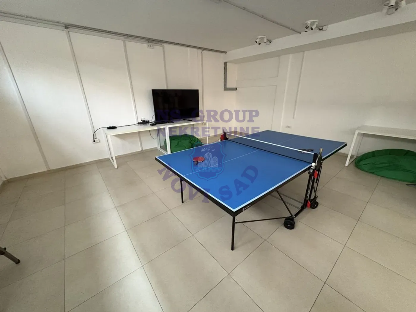 lokal na prodaju Novi Sad 464m2 567386