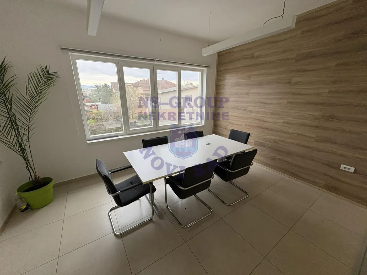 lokal na prodaju Novi Sad 464m2 567386